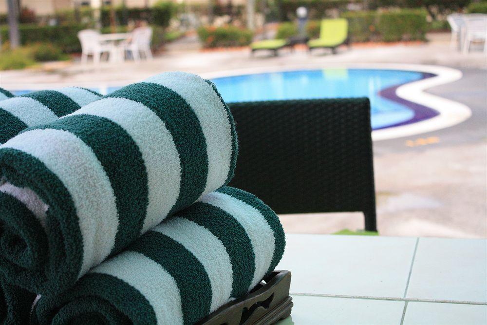 Ibis Styles Sepang Klia Hotel Exterior photo