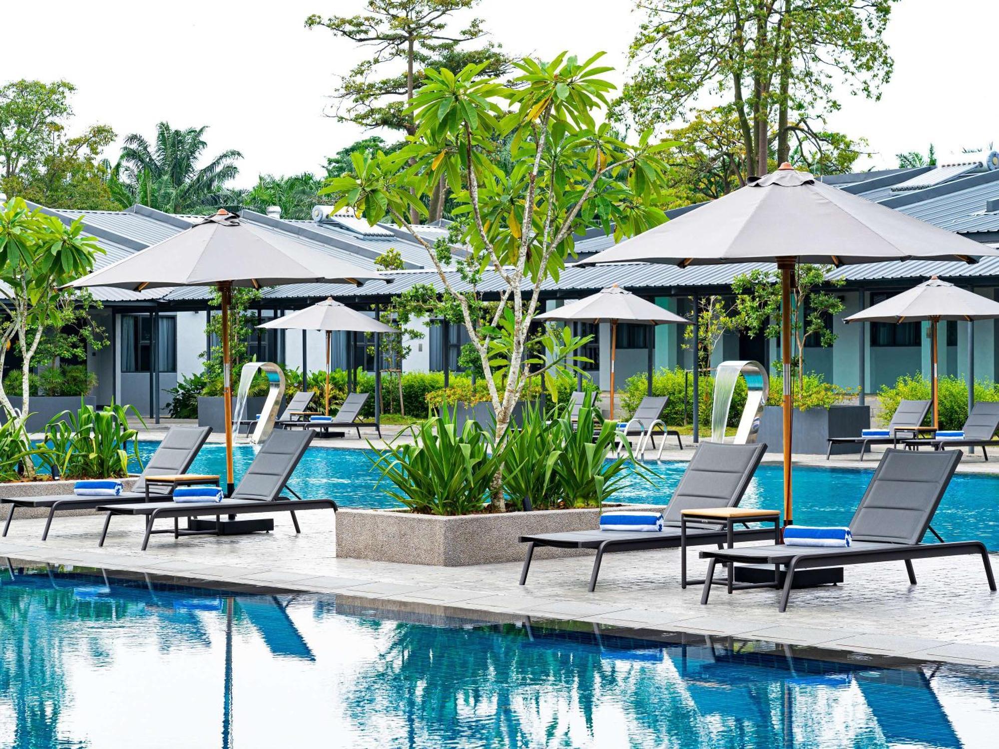Ibis Styles Sepang Klia Hotel Exterior photo