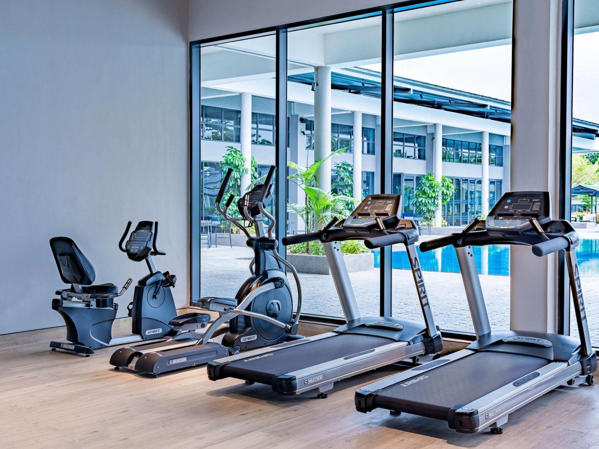 Ibis Styles Sepang Klia Hotel Exterior photo