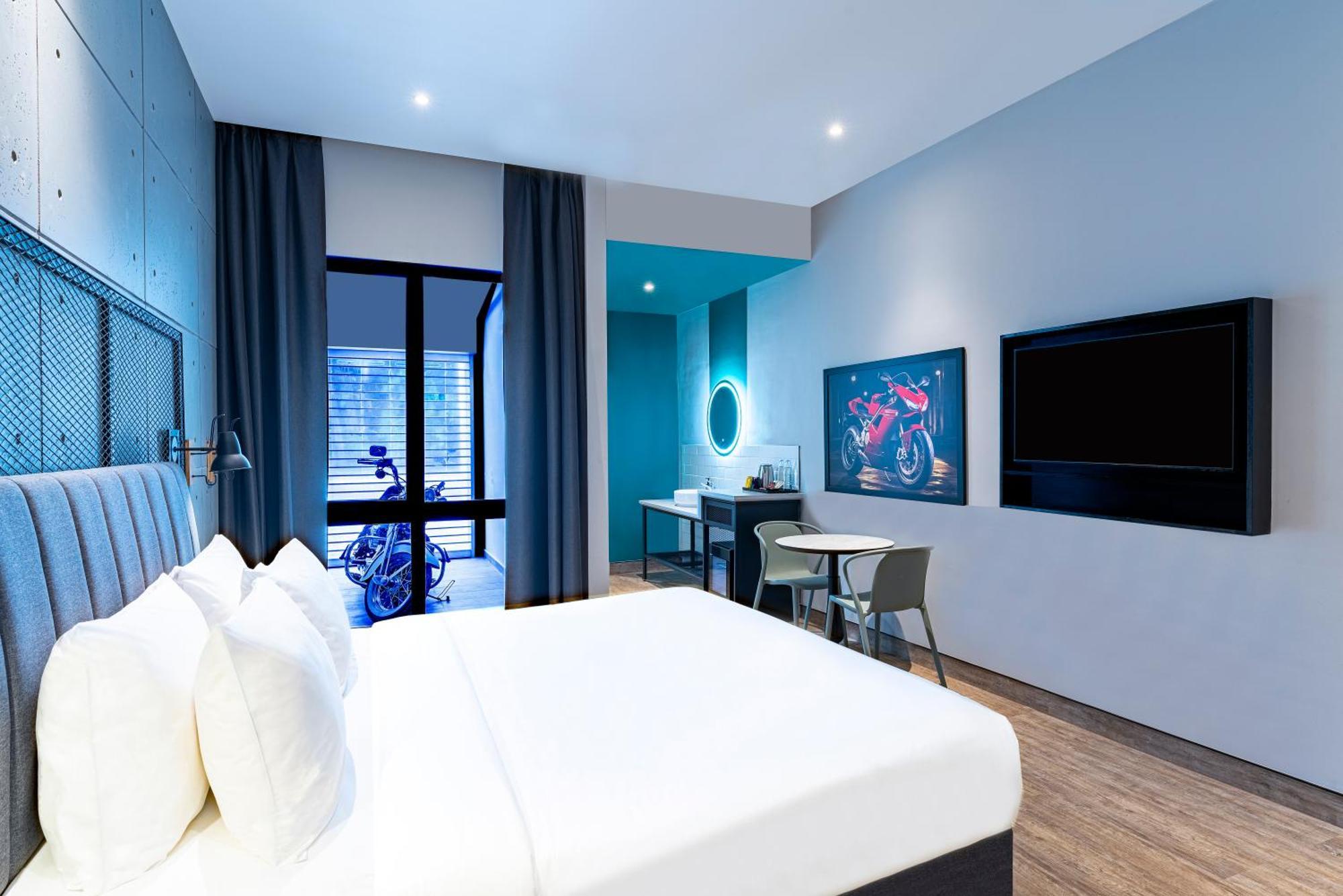 Ibis Styles Sepang Klia Hotel Exterior photo